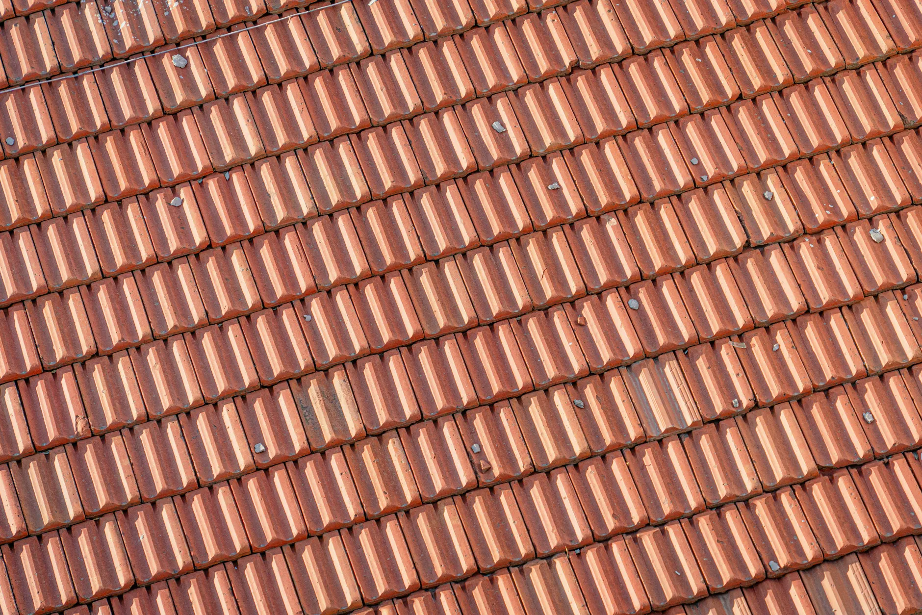 Slipped, Cracked and Missing Slates or Tiles